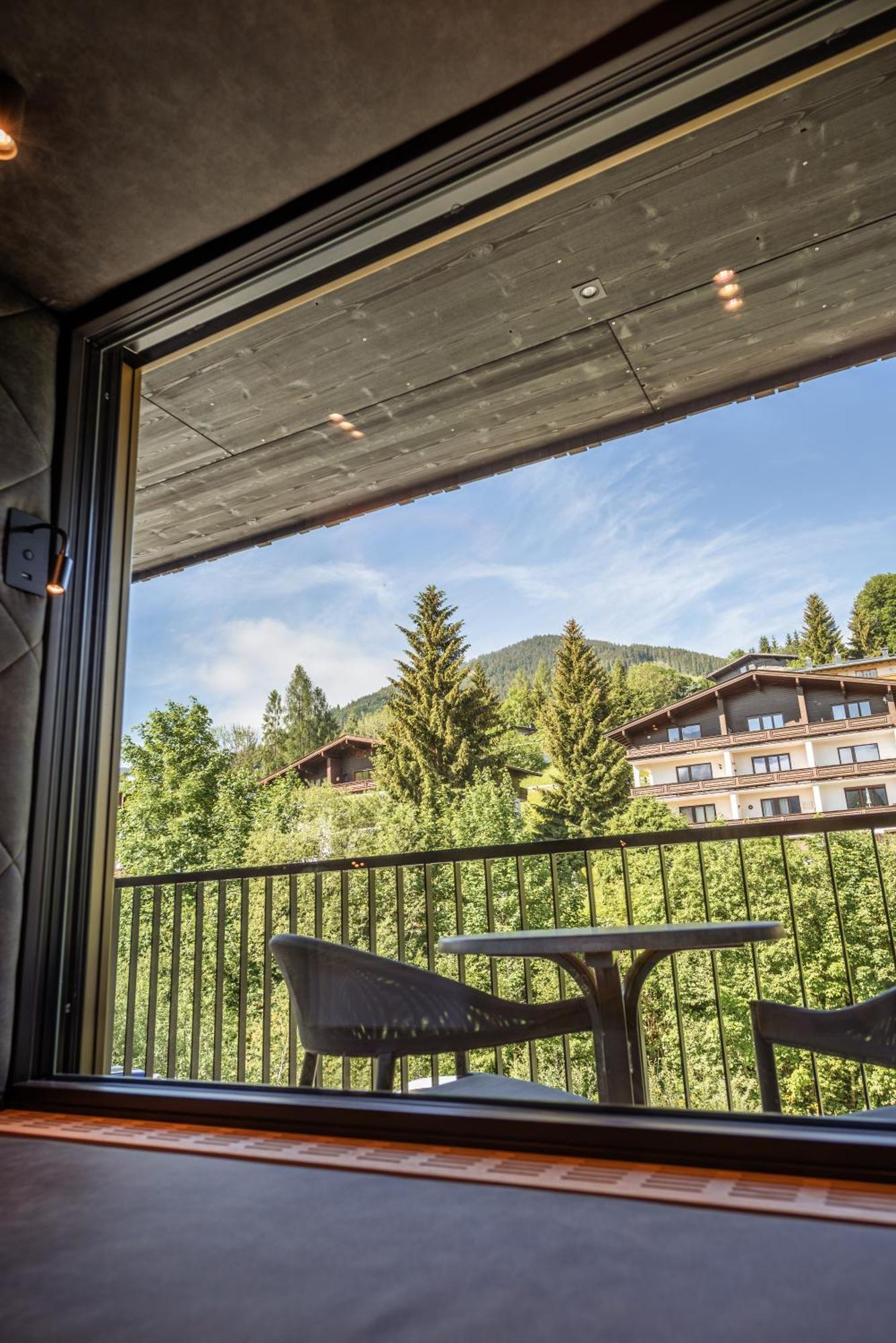 Hotel Lohningerhof Maria Alm am Steinernen Meer Kamer foto